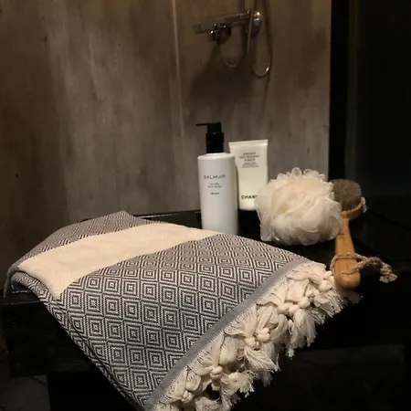 Riihitulkku Domek alpejski